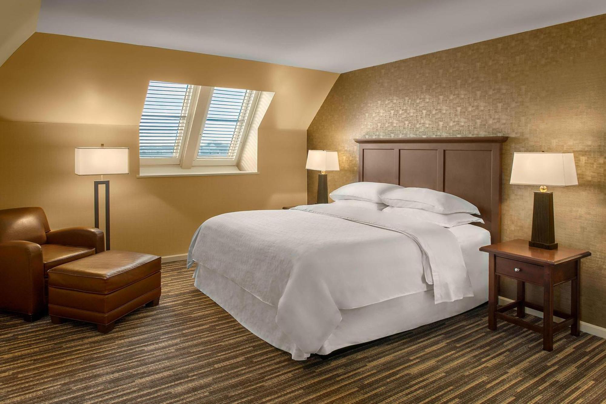 Sheraton Suites Akron Cuyahoga Falls Bagian luar foto