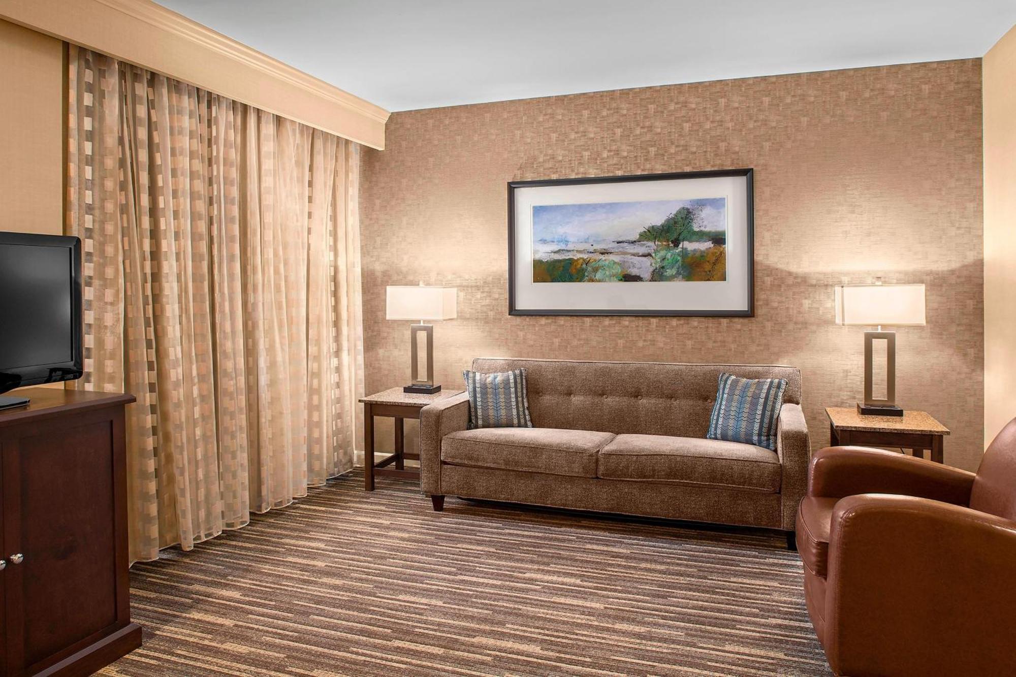 Sheraton Suites Akron Cuyahoga Falls Bagian luar foto