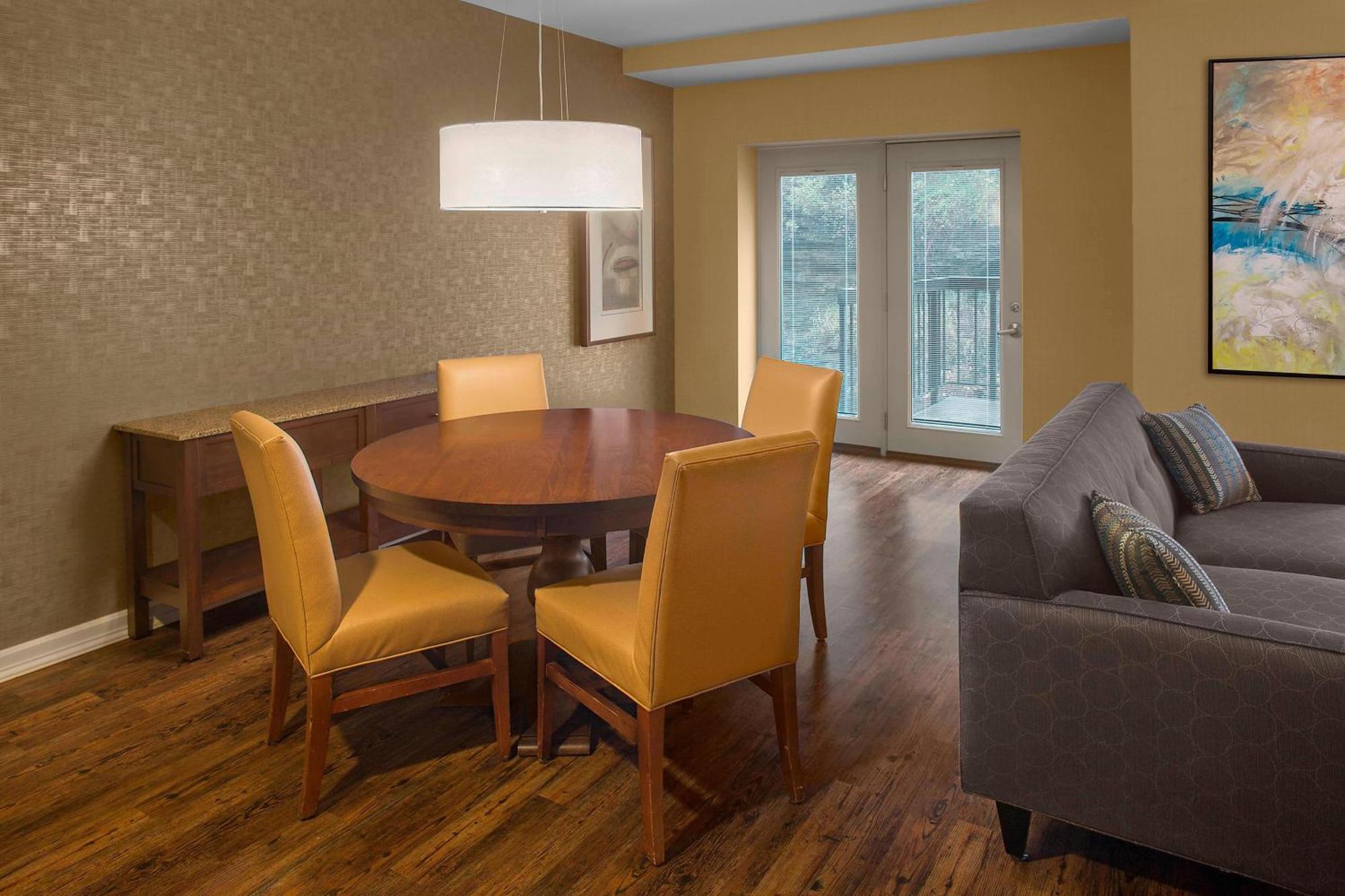 Sheraton Suites Akron Cuyahoga Falls Bagian luar foto