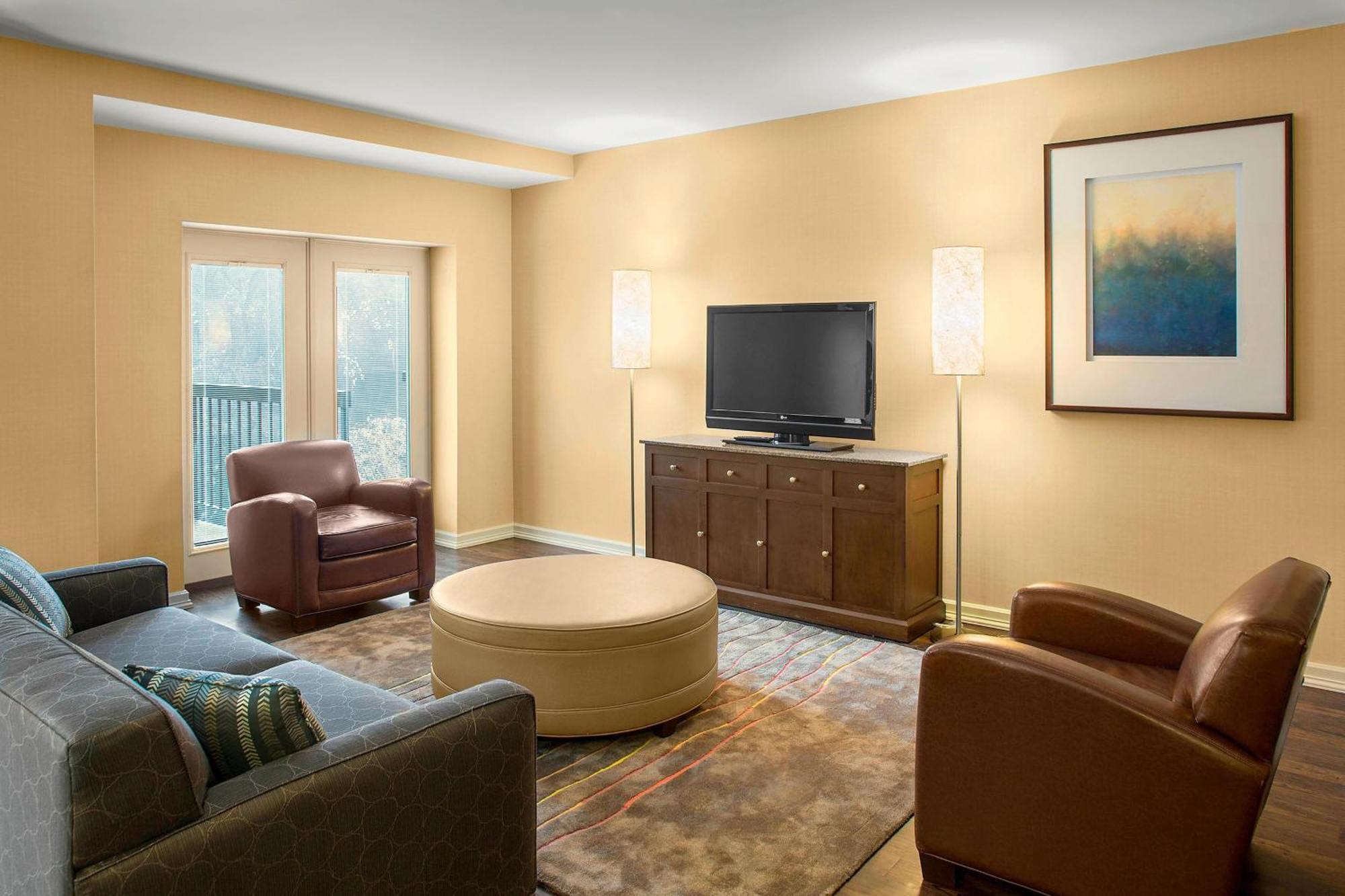Sheraton Suites Akron Cuyahoga Falls Bagian luar foto