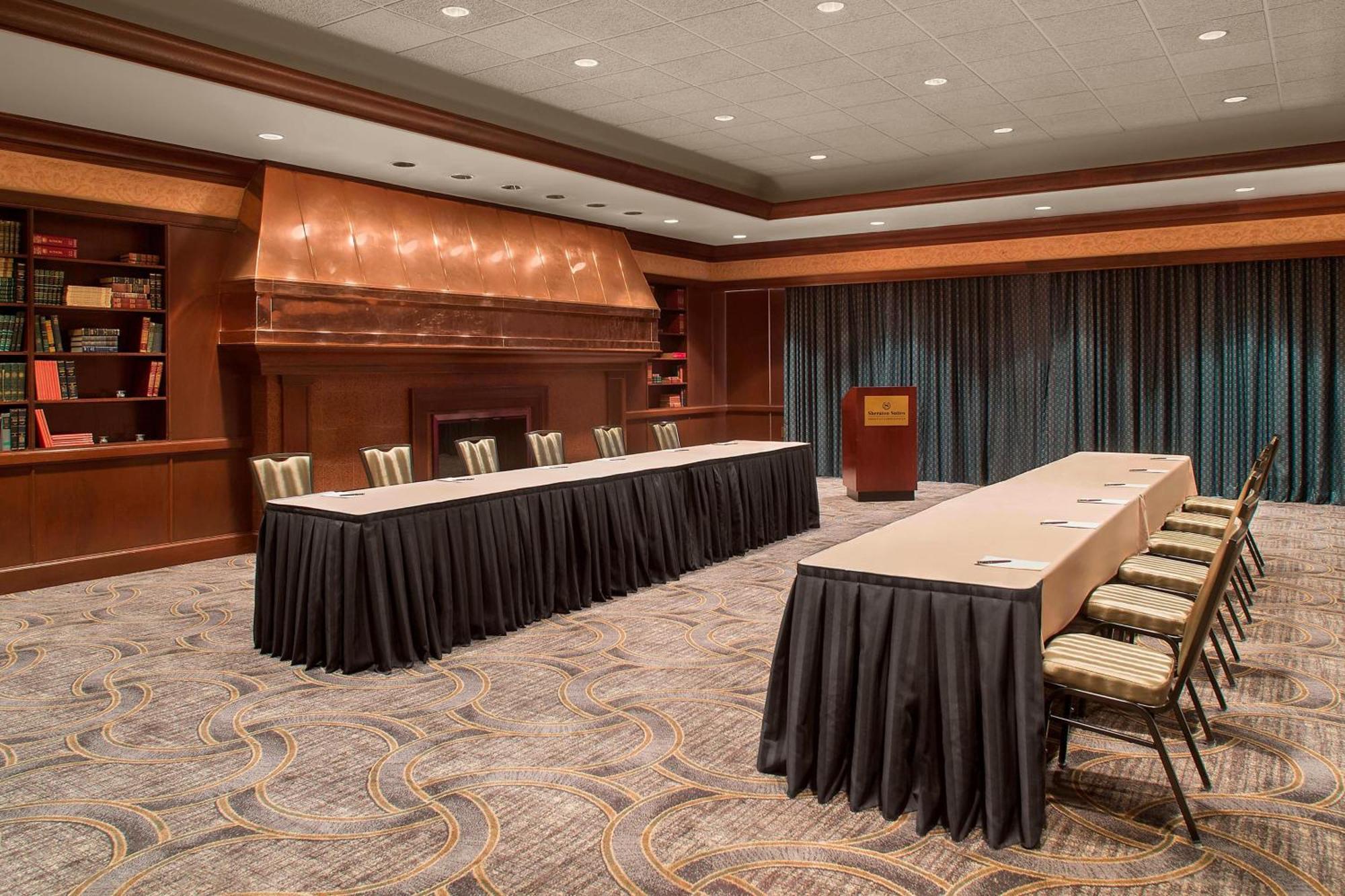 Sheraton Suites Akron Cuyahoga Falls Bagian luar foto